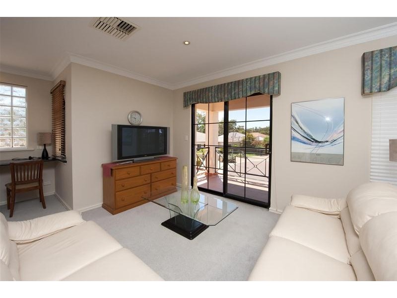 7 Wilding Place, Bull Creek WA 6149