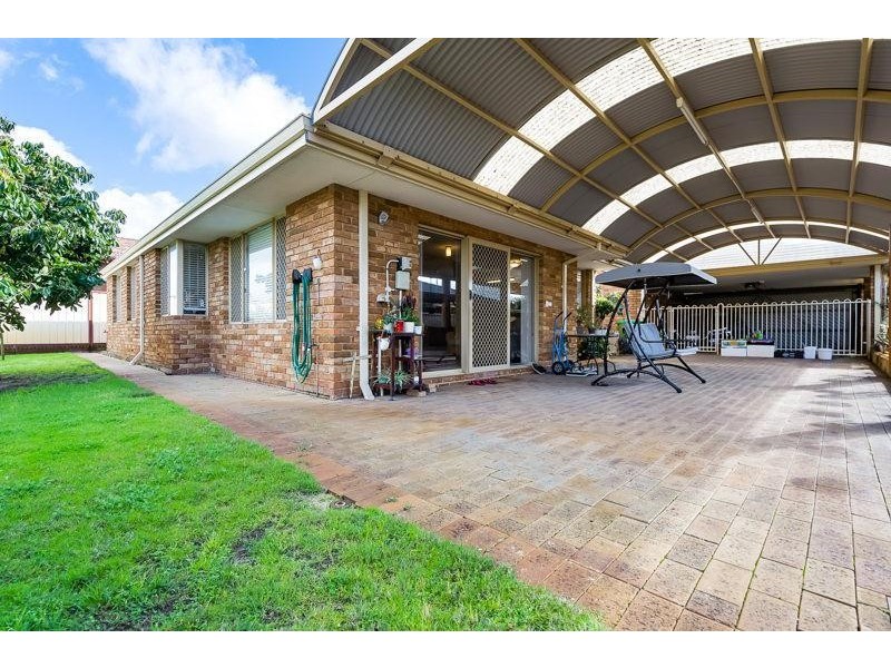 8 Orbell Way, Bull Creek WA 6149