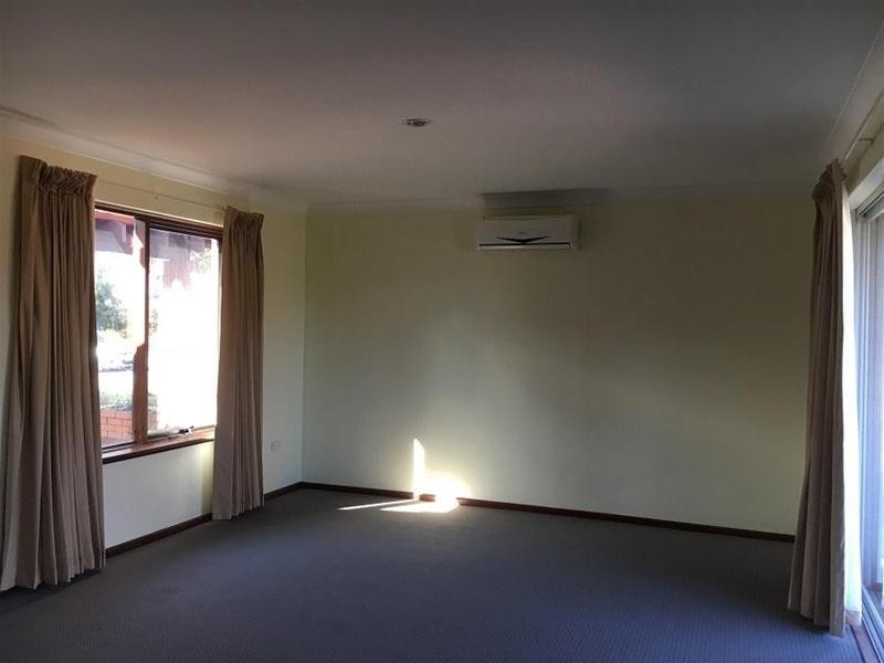 21 Pearson Street, Bull Creek WA 6149