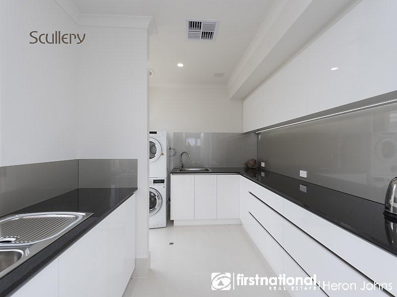 33 Longford Road, Beaconsfield WA 6162