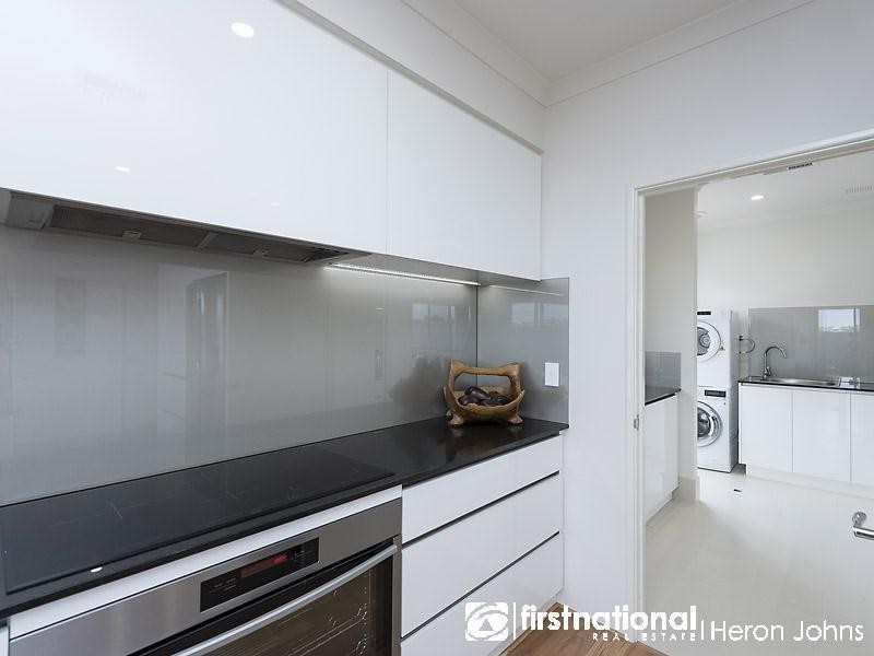 33 Longford Road, Beaconsfield WA 6162