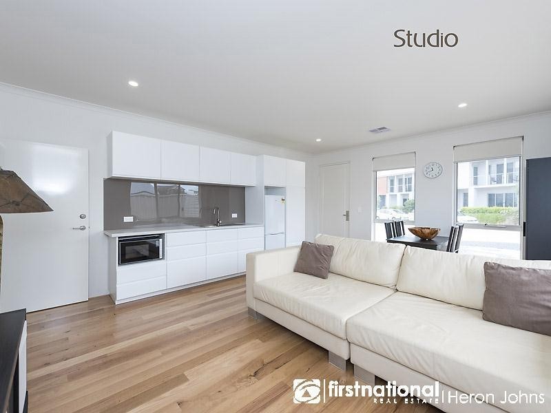 33 Longford Road, Beaconsfield WA 6162