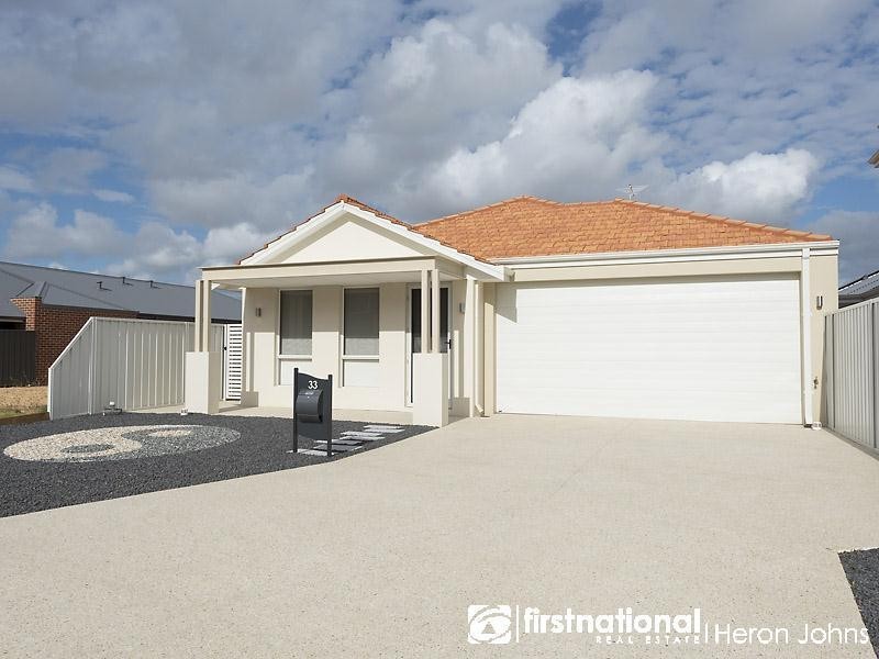 33 Longford Road, Beaconsfield WA 6162