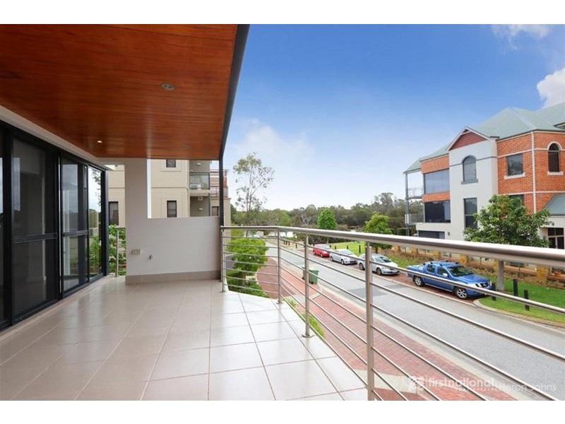 2/51 Tidewater Way, Ascot WA 6104
