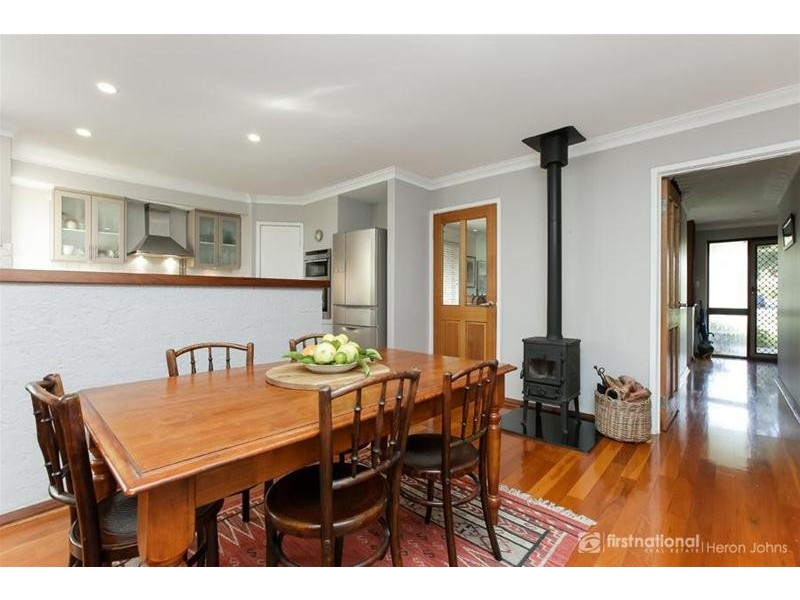 9 Beresford Place, Leeming WA 6149