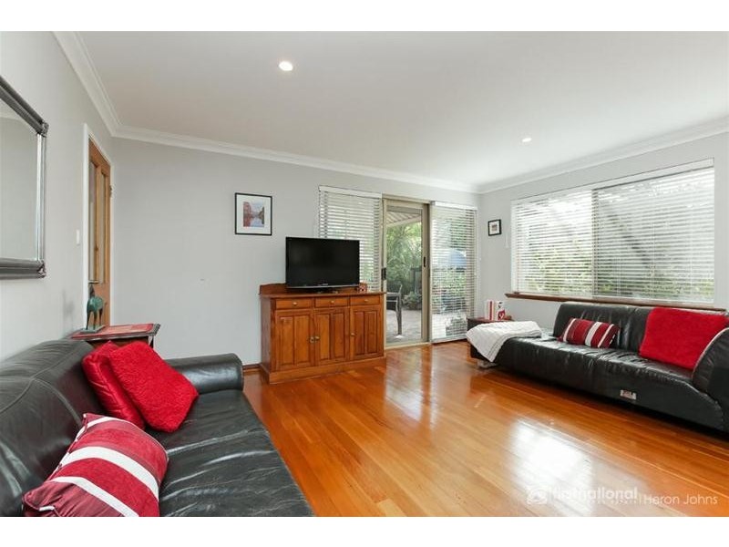 9 Beresford Place, Leeming WA 6149