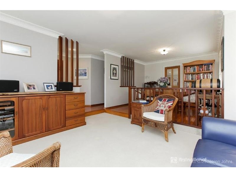 9 Beresford Place, Leeming WA 6149