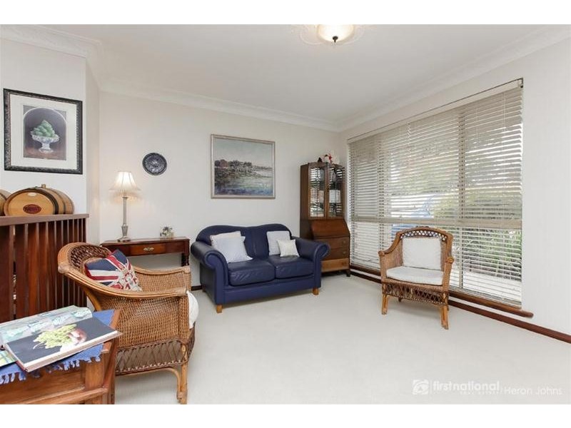 9 Beresford Place, Leeming WA 6149