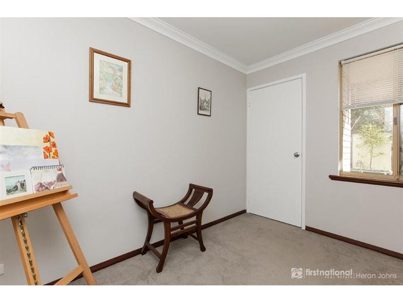 9 Beresford Place, Leeming WA 6149