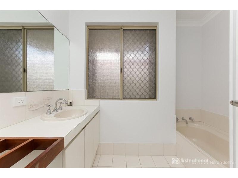 9 Beresford Place, Leeming WA 6149