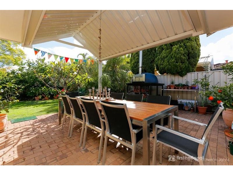 9 Beresford Place, Leeming WA 6149