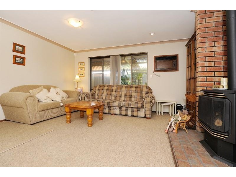 38 Leichhardt Street, Bull Creek WA 6149