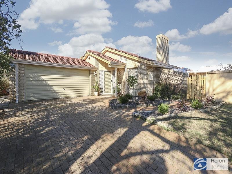 3 McGowan Cove, Bateman WA 6150