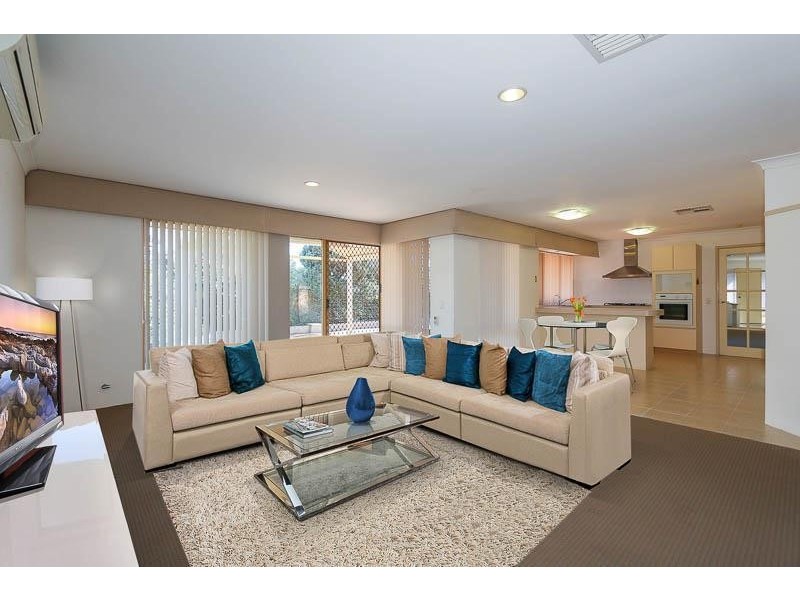 3 McGowan Cove, Bateman WA 6150