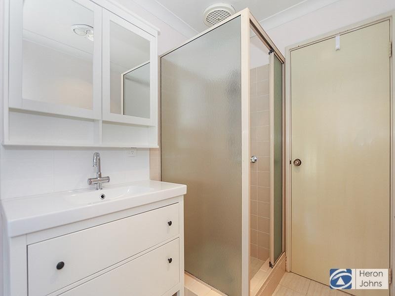 3 McGowan Cove, Bateman WA 6150