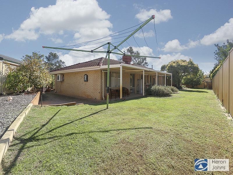 3 McGowan Cove, Bateman WA 6150