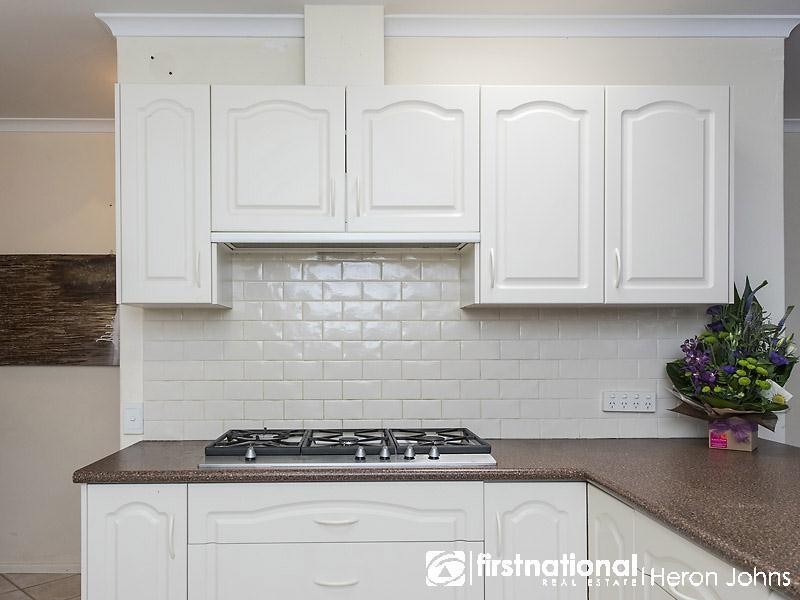 11 Vigors Avenue, Bull Creek WA 6149