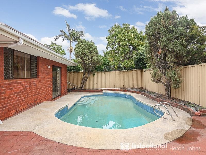 5 Dewis Place, Bull Creek WA 6149