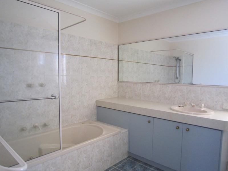 5 Gleddon Road, Bull Creek WA 6149