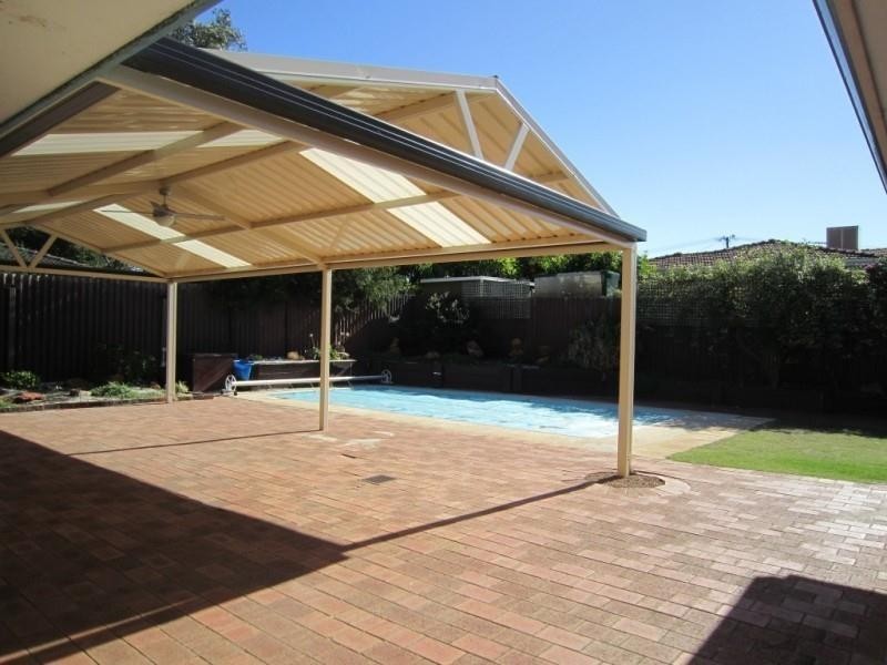 5 Gleddon Road, Bull Creek WA 6149