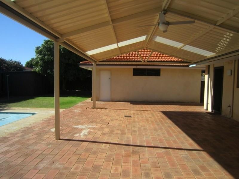 5 Gleddon Road, Bull Creek WA 6149