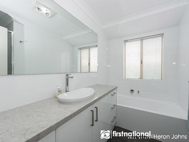 44 Dean Road, Bateman WA 6150