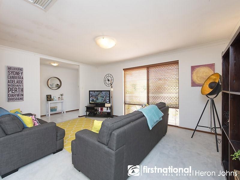 16 Broadhurst Crescent, Bateman WA 6150