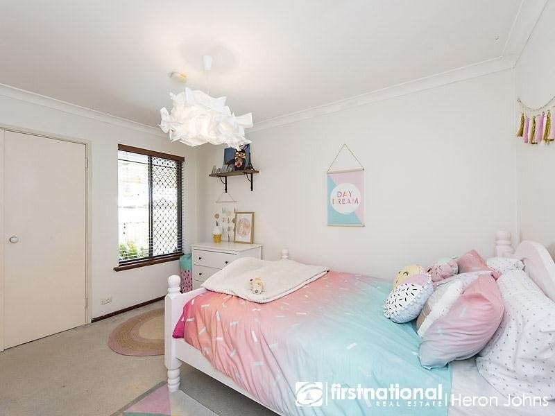 16 Broadhurst Crescent, Bateman WA 6150