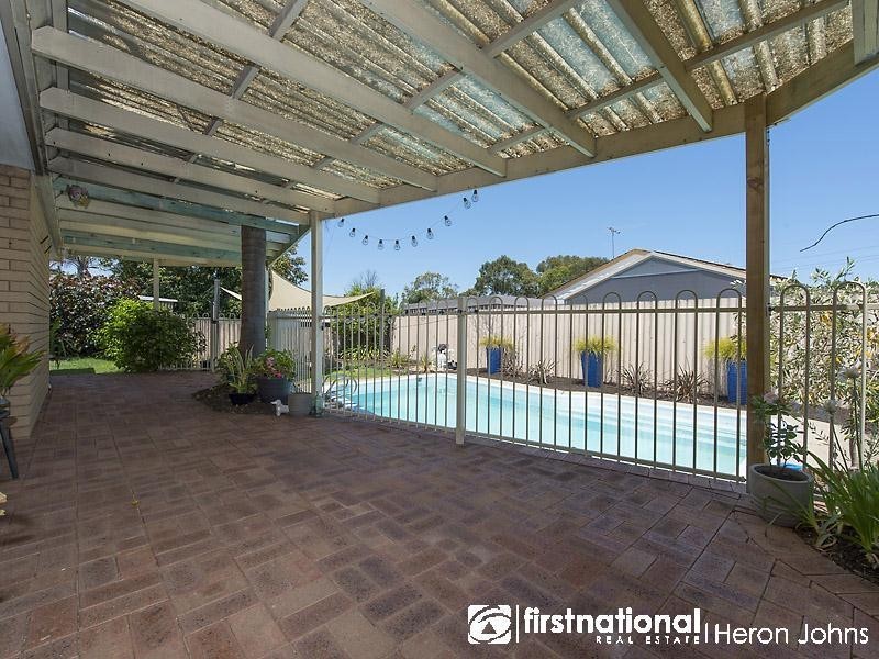 16 Broadhurst Crescent, Bateman WA 6150