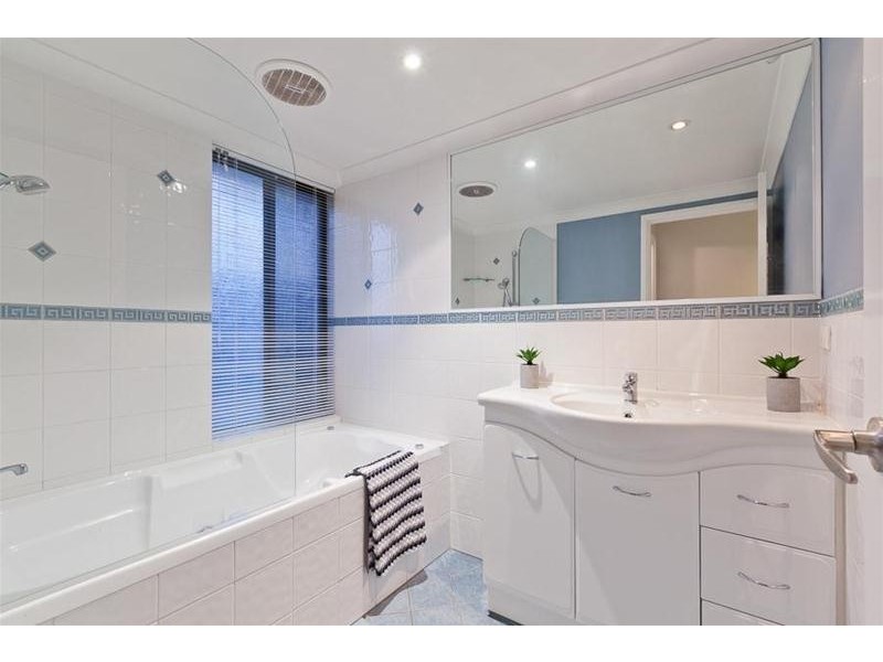 56 Broadhurst Crescent, Bateman WA 6150