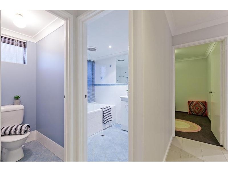 56 Broadhurst Crescent, Bateman WA 6150