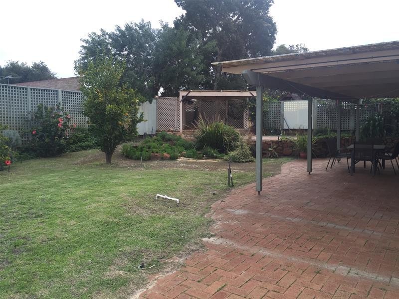 42 Leichhardt Street, Bull Creek WA 6149