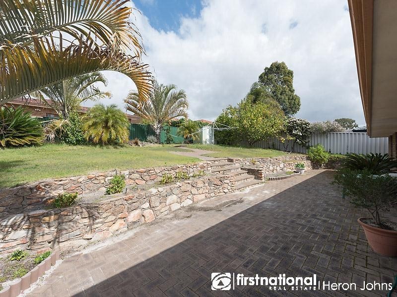 29 Blandfield Way, Parkwood WA 6147