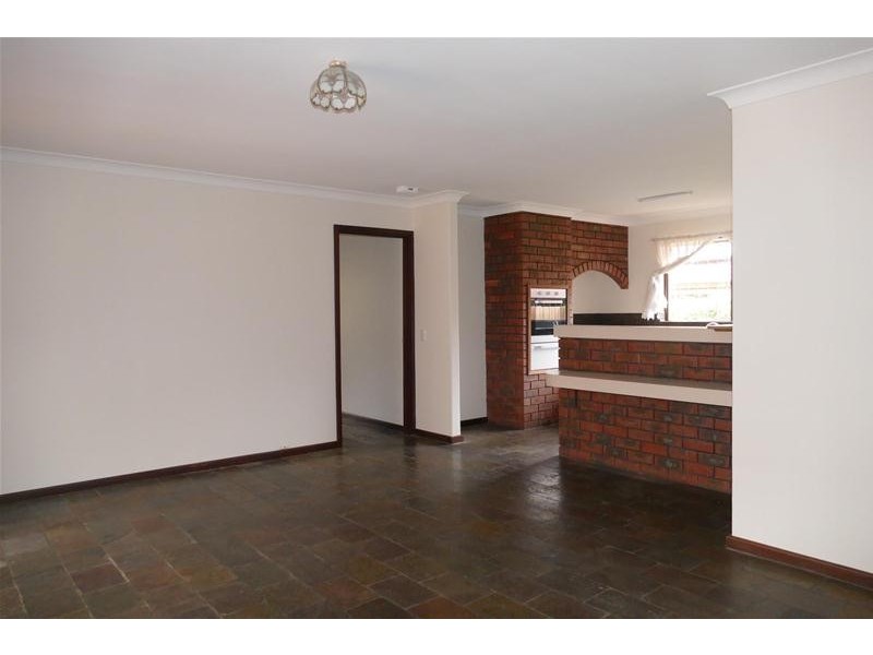 36 Matthew Avenue, Leeming WA 6149