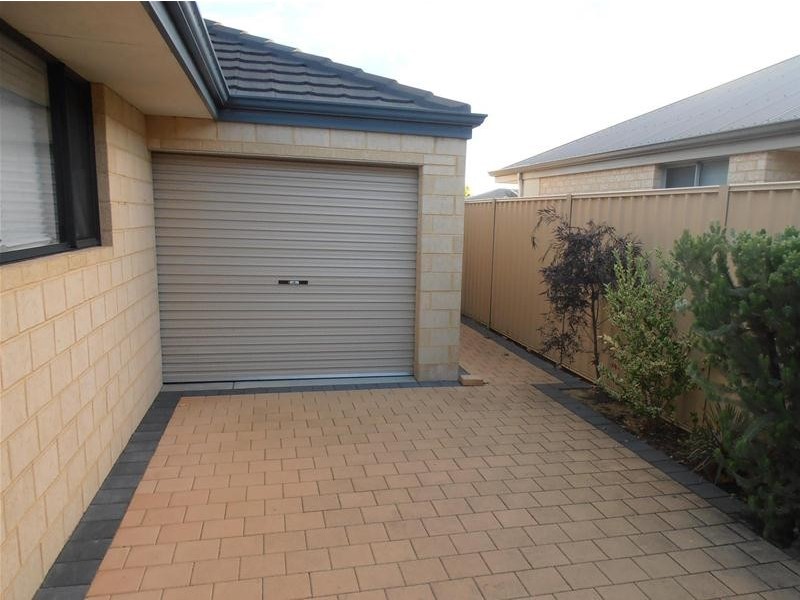 17 Bushy Gardens, Canning Vale WA 6155