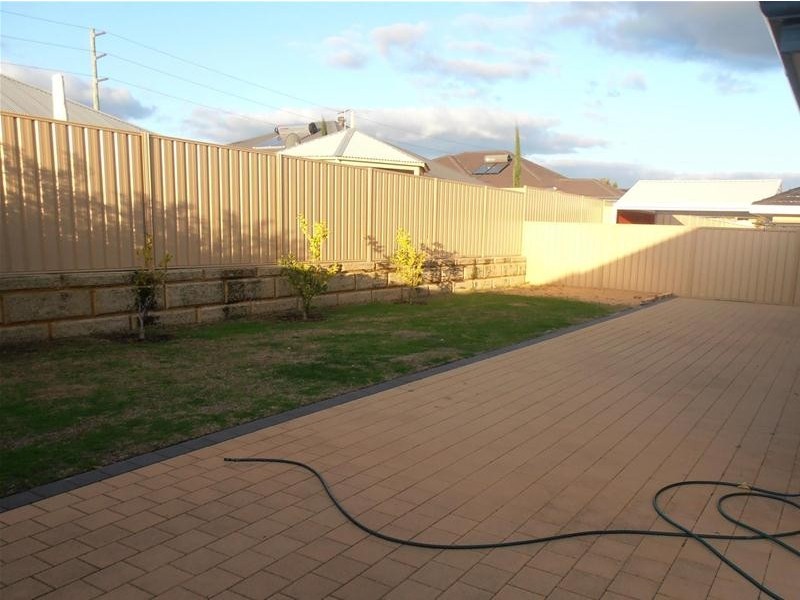 17 Bushy Gardens, Canning Vale WA 6155