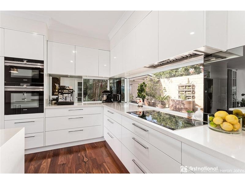 6 Nolan Way, Bateman WA 6150