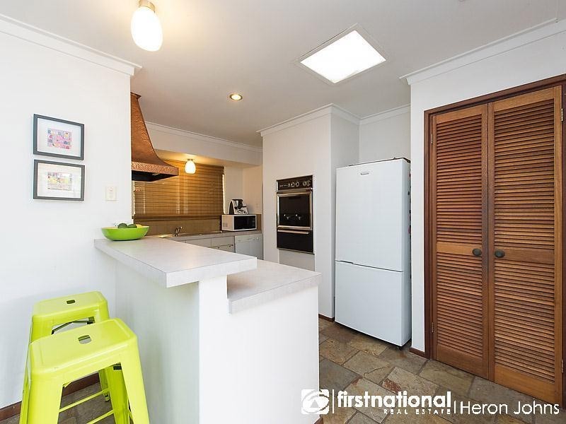 8 Salmond Way, Bull Creek WA 6149