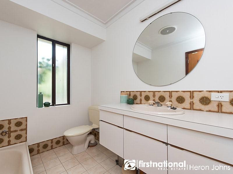 8 Salmond Way, Bull Creek WA 6149