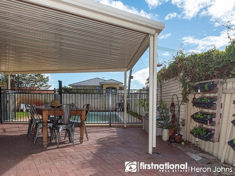 8 Salmond Way, Bull Creek WA 6149