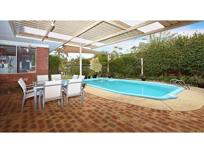 4 Gough Place, Booragoon WA 6154