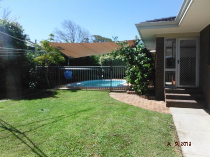 4 Gough Place, Booragoon WA 6154