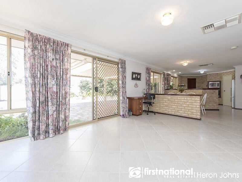 1 Anstie Way, Bull Creek WA 6149