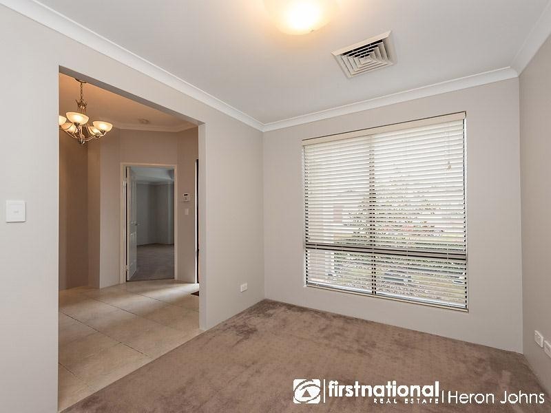 44 Walkingdale Promenade, Southern River WA 6110