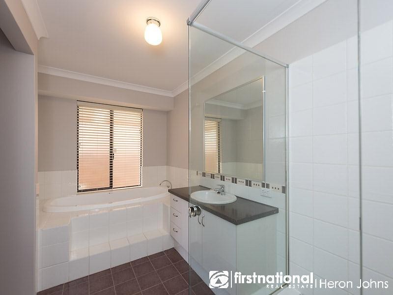 44 Walkingdale Promenade, Southern River WA 6110