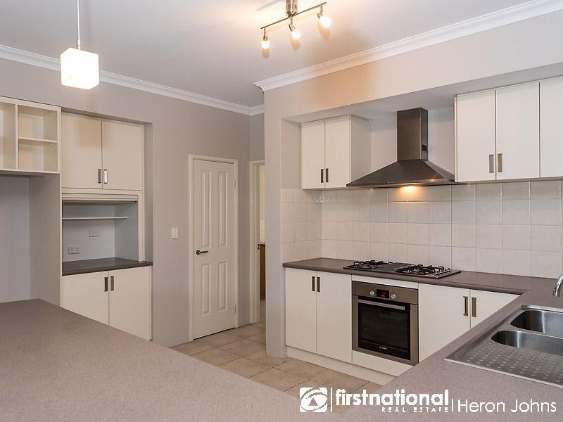 44 Walkingdale Promenade, Southern River WA 6110