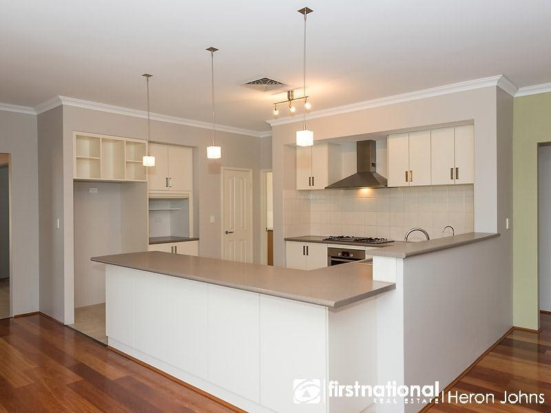 44 Walkingdale Promenade, Southern River WA 6110