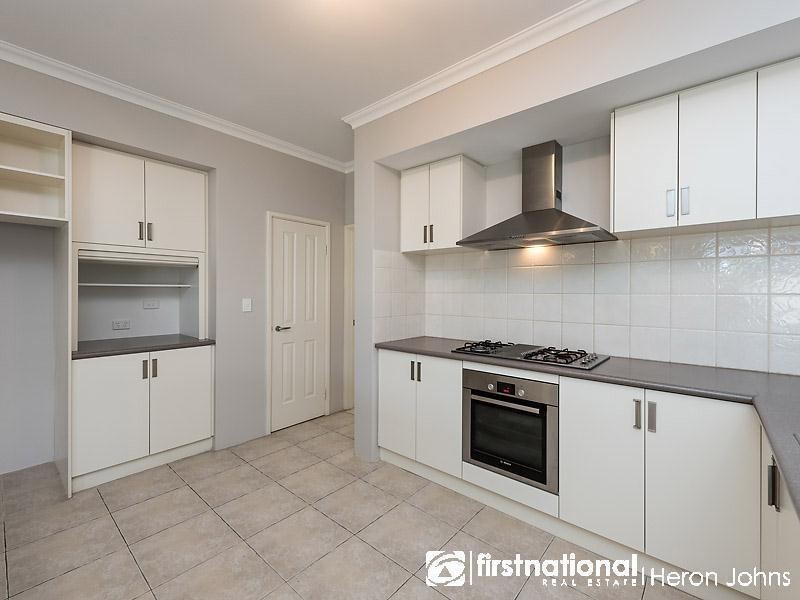 44 Walkingdale Promenade, Southern River WA 6110