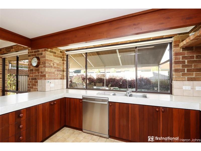 16 Pearson Crescent, Bull Creek WA 6149