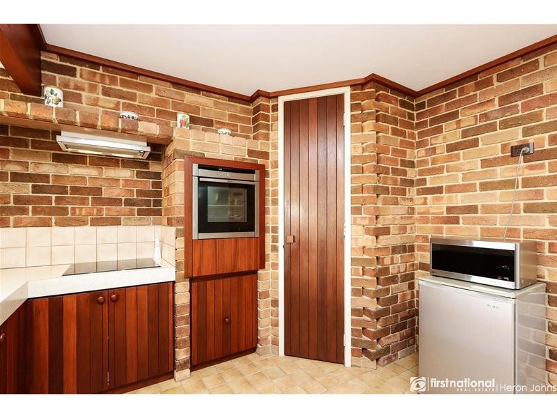 16 Pearson Crescent, Bull Creek WA 6149